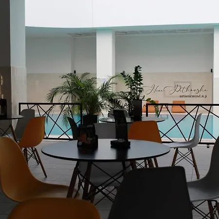 Apartment Skyline Retreat At Sky Towers With And Fitness Access *