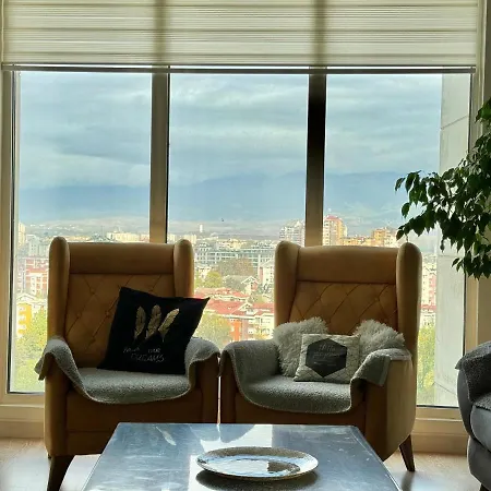 Apartment Skyline Retreat At Sky Towers With And Fitness Access